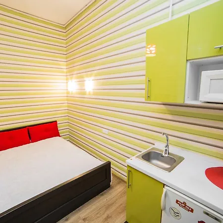 супер ціна! міні смарт з ремонтом! 利沃夫